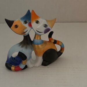 Goebel cat figure